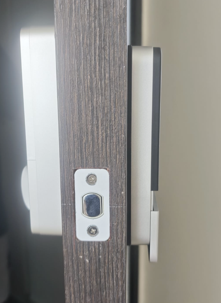 Aqara U400 UWB Smart Digital Deadbolt Lock for Door/Gate customer installation photo