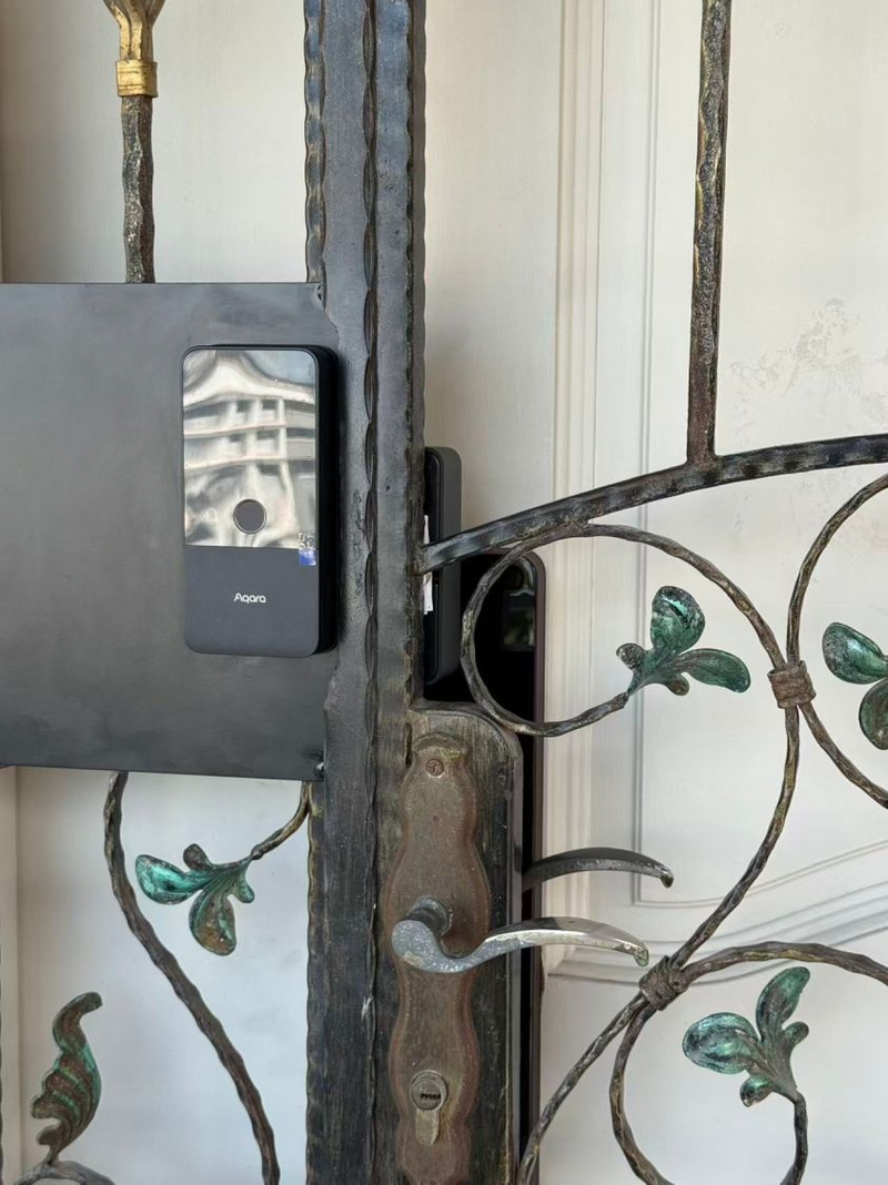 Aqara U500 Smart Gate Lock customer installation photo