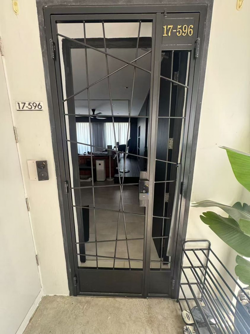 Aqara U500 Smart Gate Lock customer installation photo